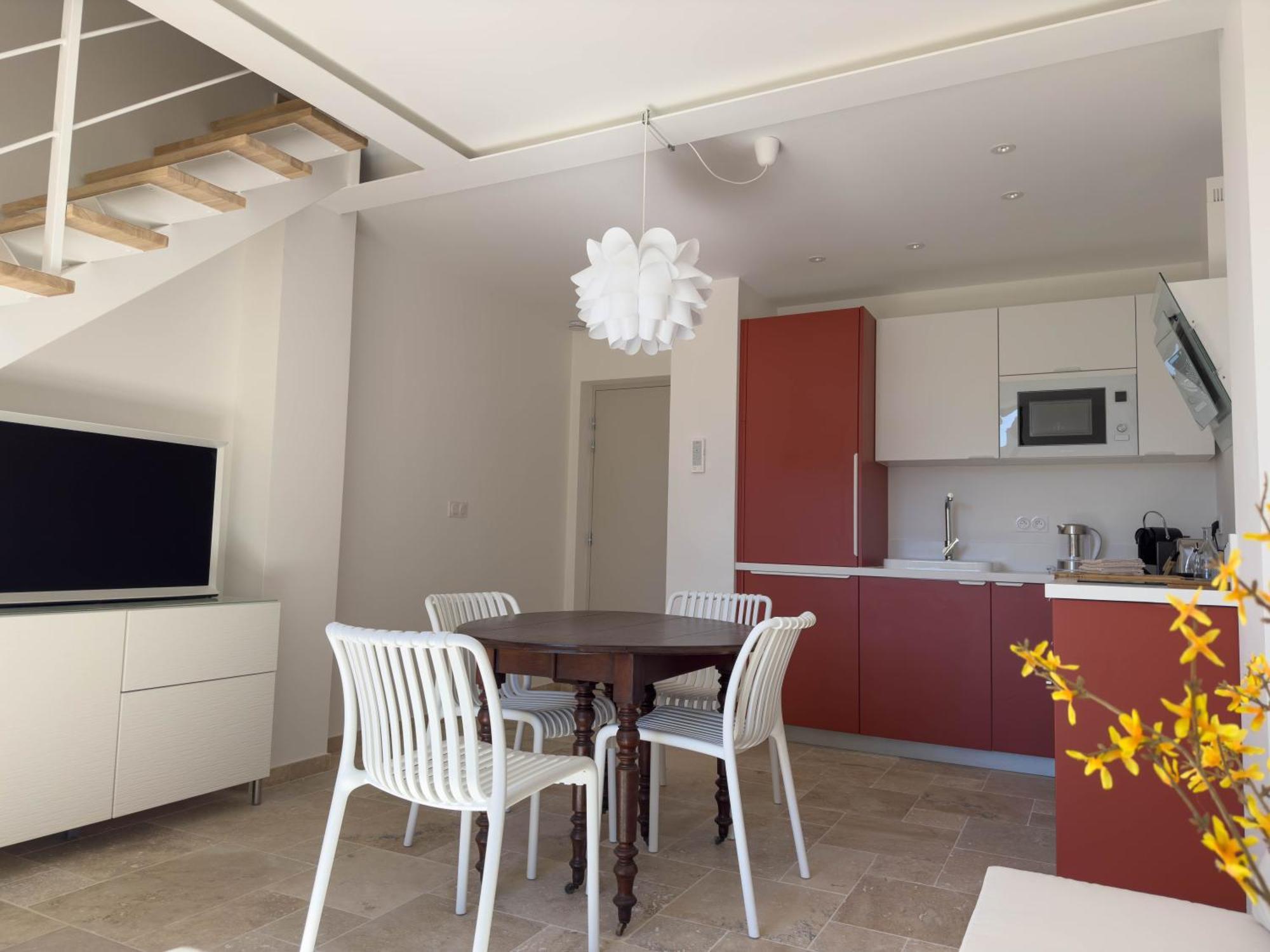 Les Suites Du 13 Aigues-Mortes Esterno foto